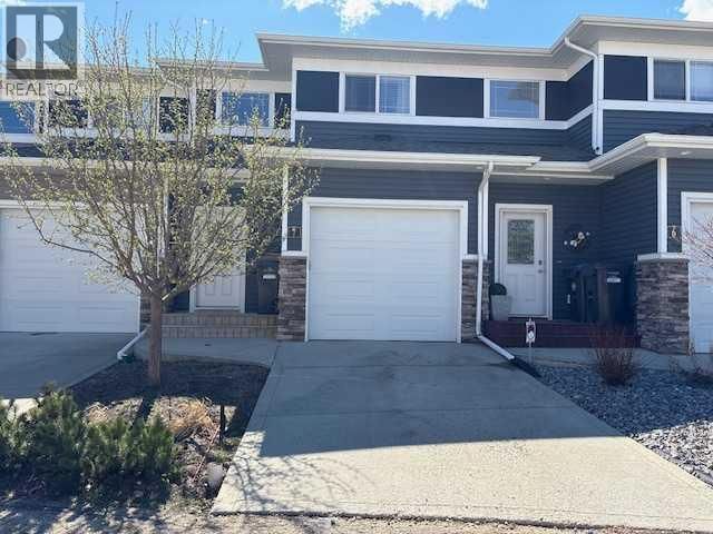 5301 Windward Place, Sylvan Lake, Alberta T4S 0H5