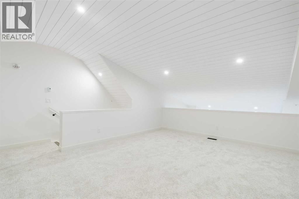 1505 SPRING CREEK GATE Image 24