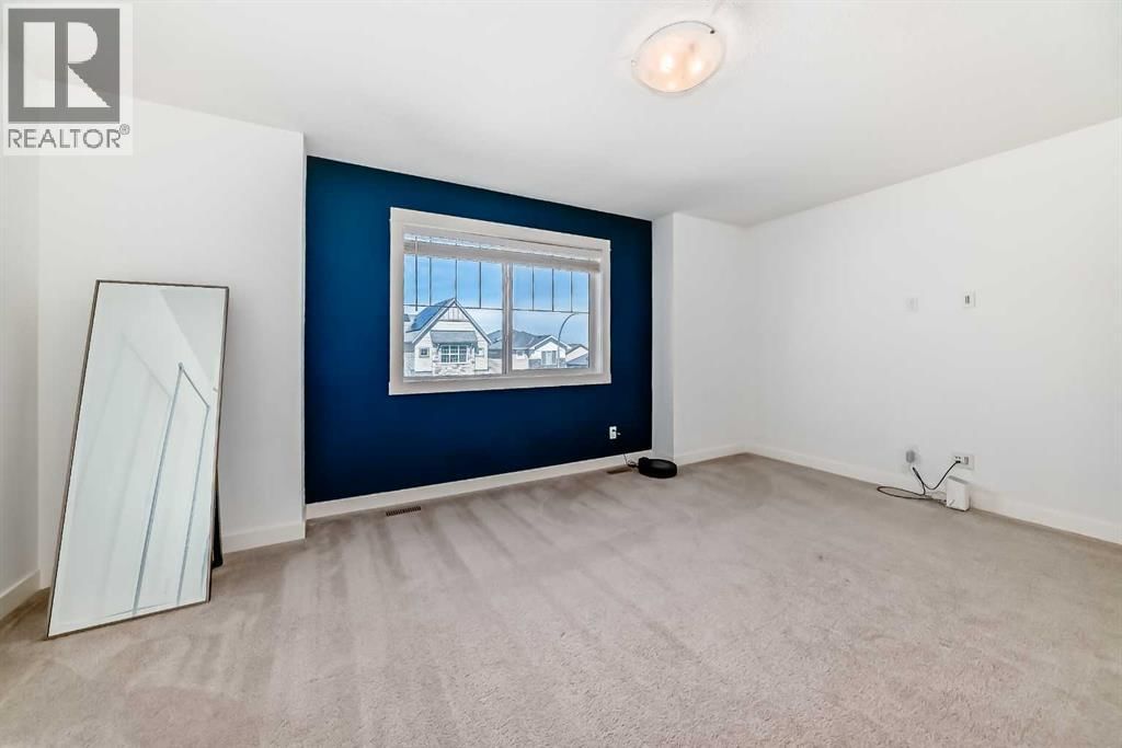 357 NOLANHURST CRESCENT NORTHWEST Image 36