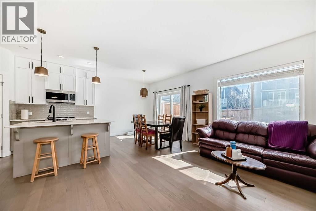 357 NOLANHURST CRESCENT NORTHWEST Image 9