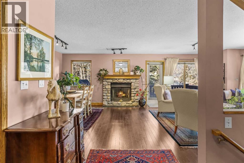 349 OTTER STREET Image 11