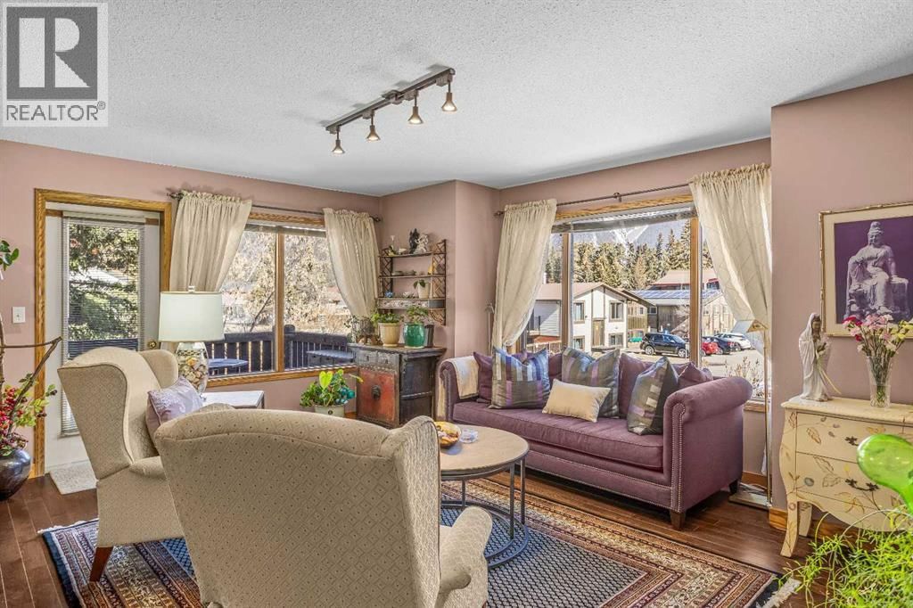 349 OTTER STREET Image 13