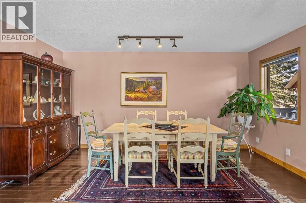 349 OTTER STREET Image 18