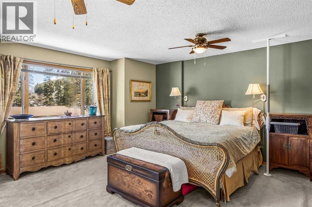 349 OTTER STREET Image 27