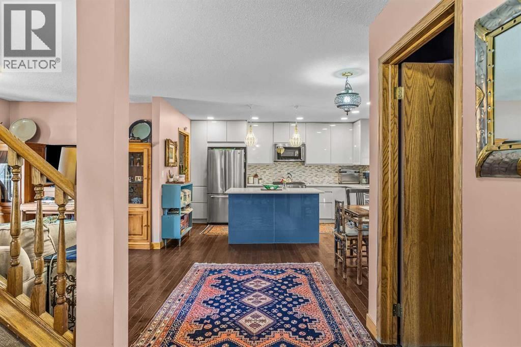 349 OTTER STREET Image 3