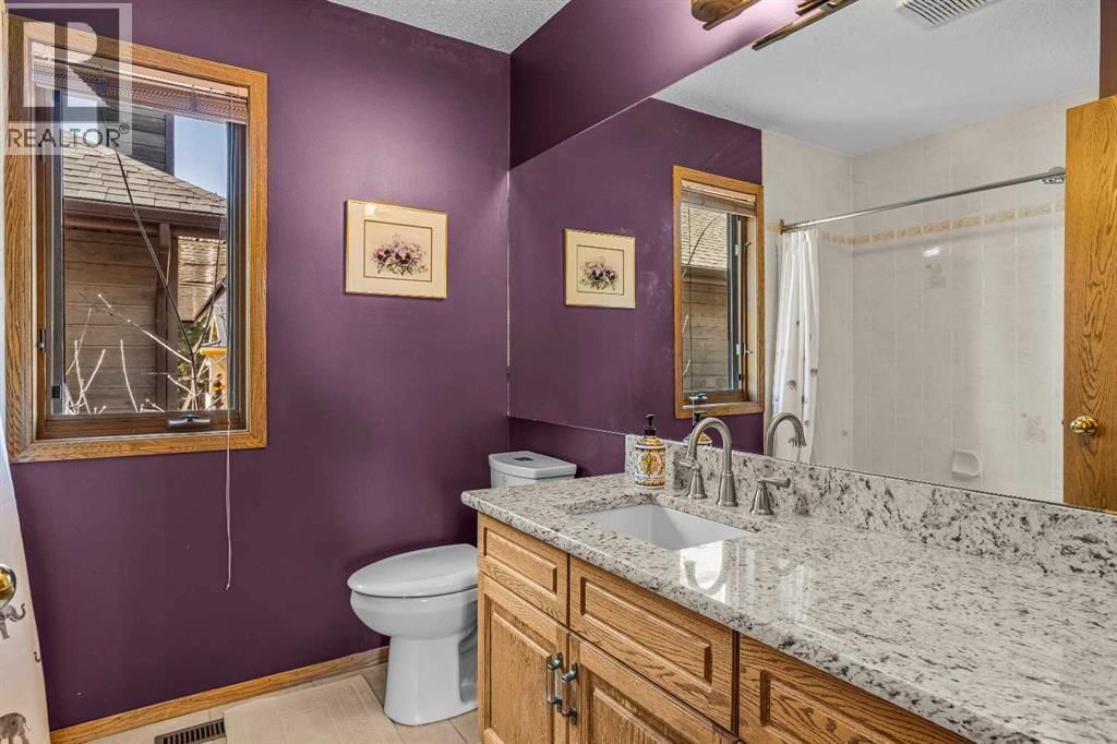 349 OTTER STREET Image 37