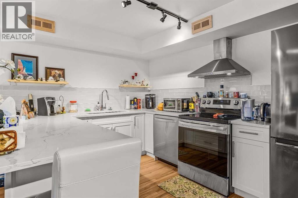 349 OTTER STREET Image 39