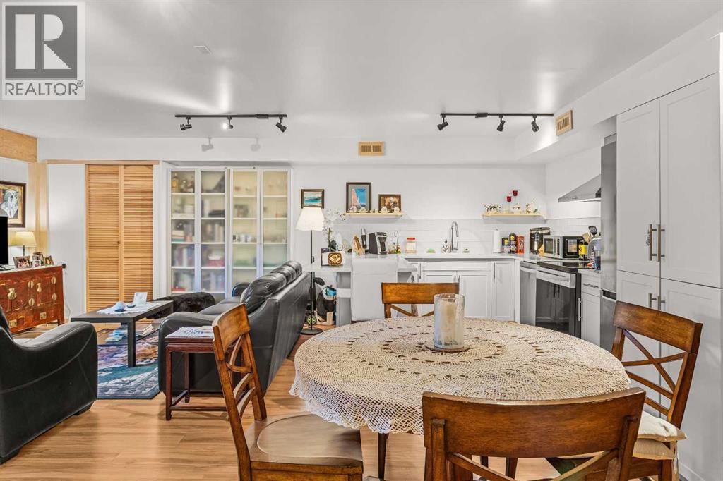 349 OTTER STREET Image 40