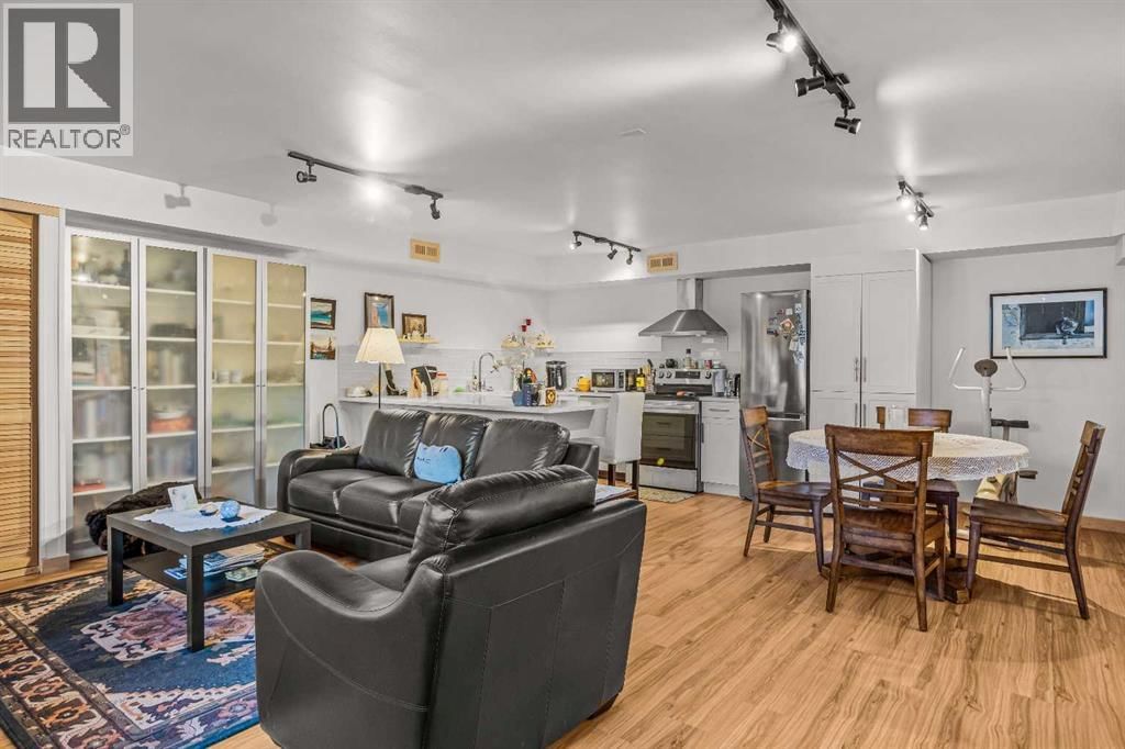 349 OTTER STREET Image 45