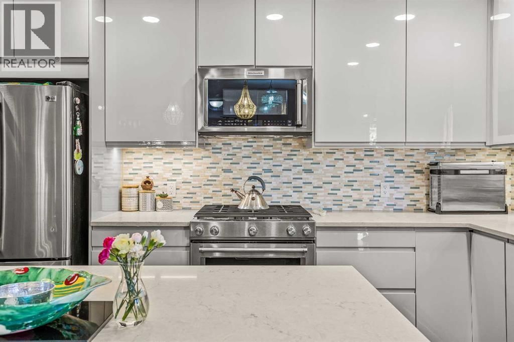 349 OTTER STREET Image 6