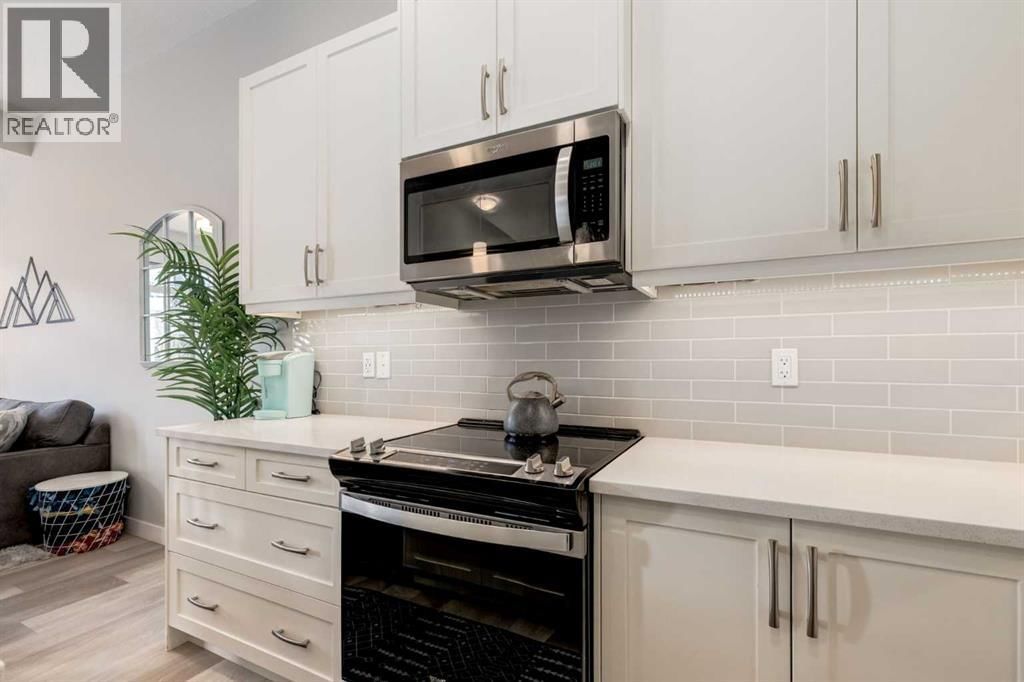 212 CRESTBROOK COMMON SOUTHWEST Image 7