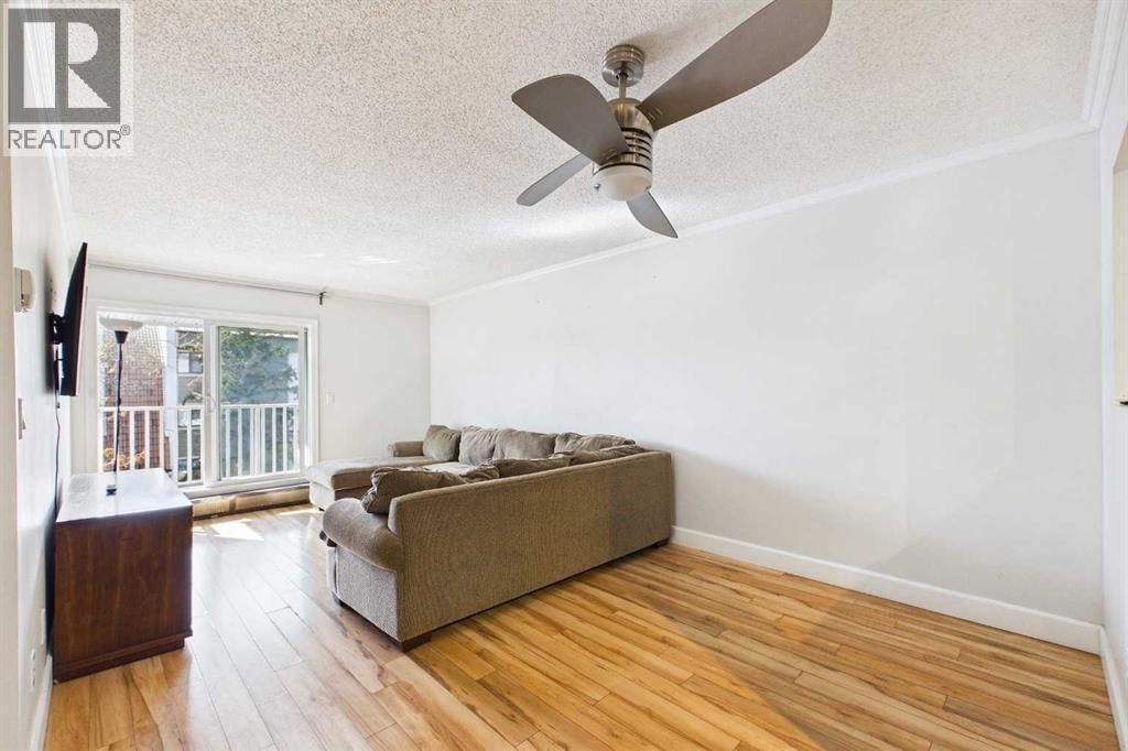 732 57 Avenue property photo