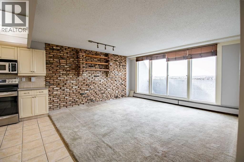 4902 37 STREET Image 14