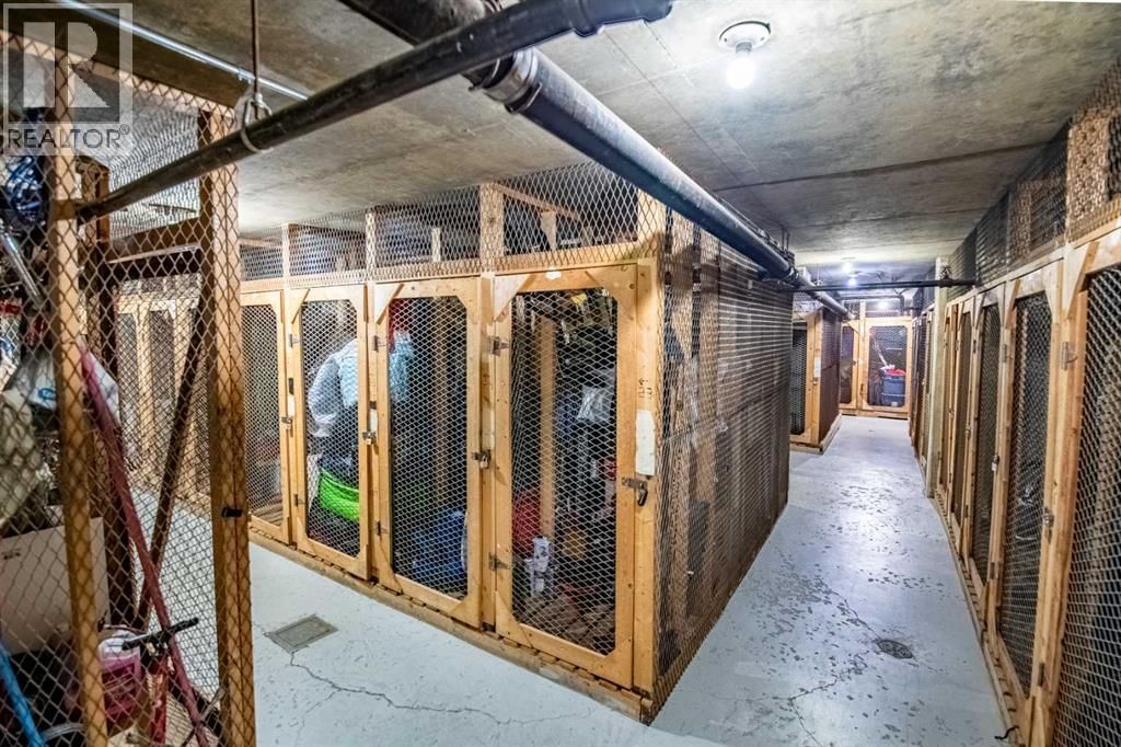 4902 37 STREET Image 24