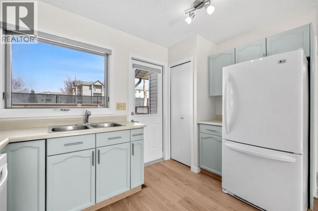 2640 DOVELY COURT SOUTHEAST Image 10