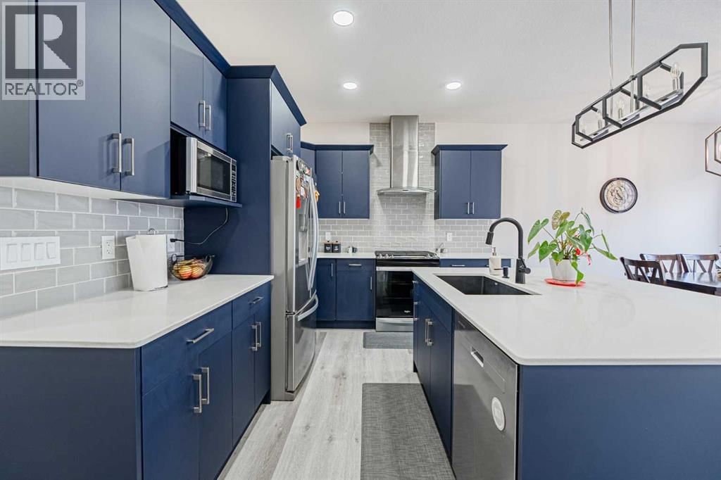 66 HOMESTEAD PARK NORTHEAST Image 15