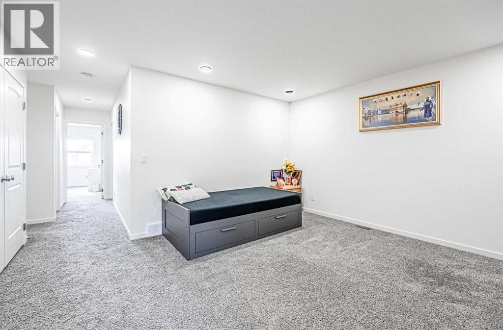 66 HOMESTEAD PARK NORTHEAST Image 21