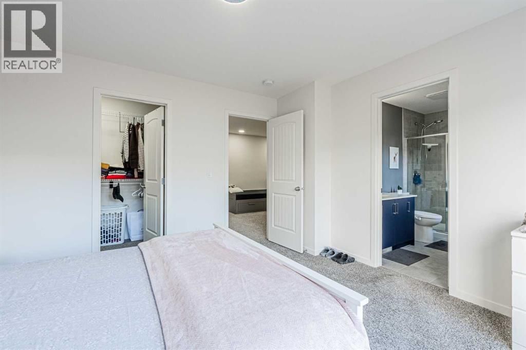 66 HOMESTEAD PARK NORTHEAST Image 23