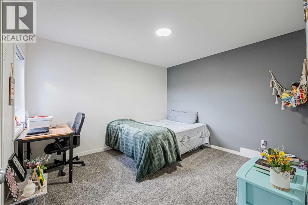 66 HOMESTEAD PARK NORTHEAST Image 28