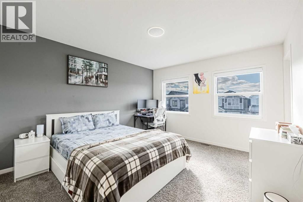 66 HOMESTEAD PARK NORTHEAST Image 30