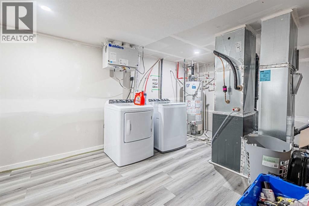 66 HOMESTEAD PARK NORTHEAST Image 41