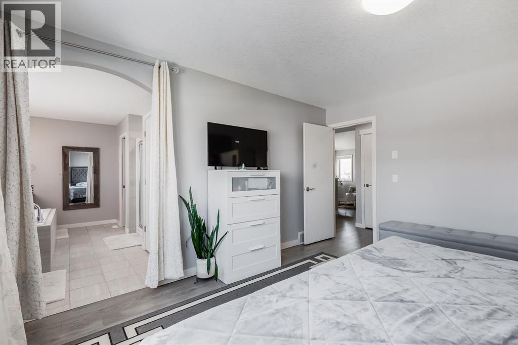 52 COOPERSTOWN PLACE SOUTHWEST Image 22