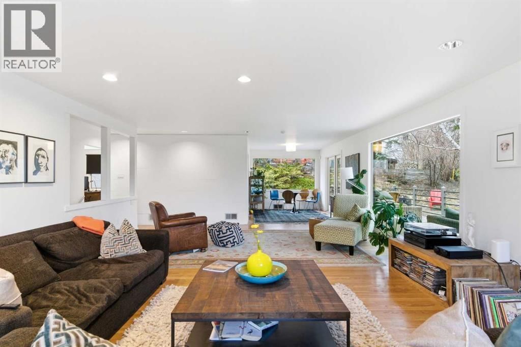 2910 MARQUETTE STREET SOUTHWEST Image 10