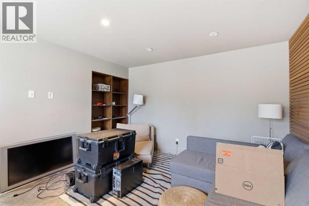 2910 MARQUETTE STREET SOUTHWEST Image 30