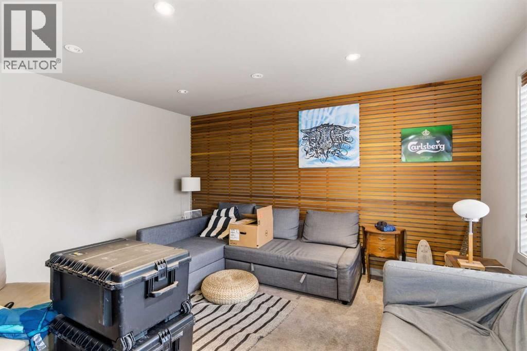 2910 MARQUETTE STREET SOUTHWEST Image 5