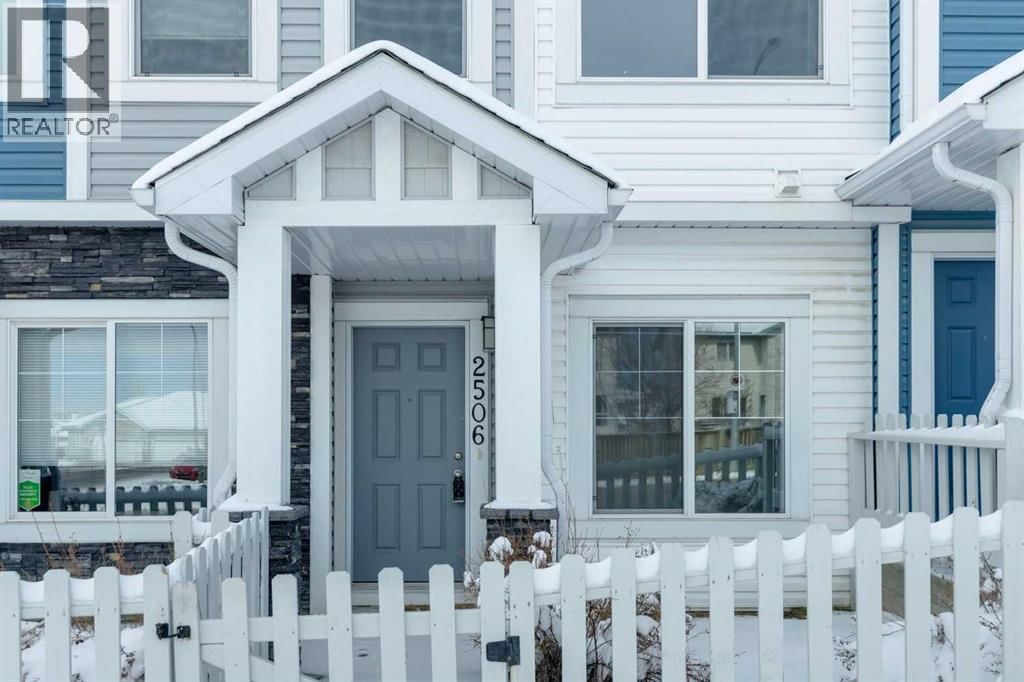 2506 JUMPING POUND COMMON Image 1