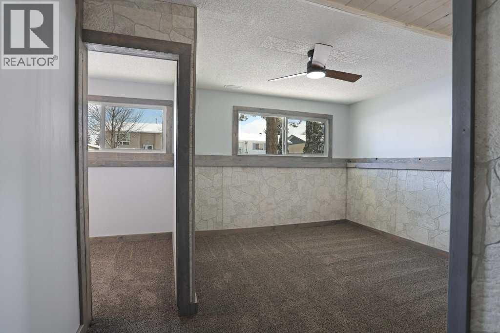 87 DR. ANDERSON PARK STREET EAST Image 38