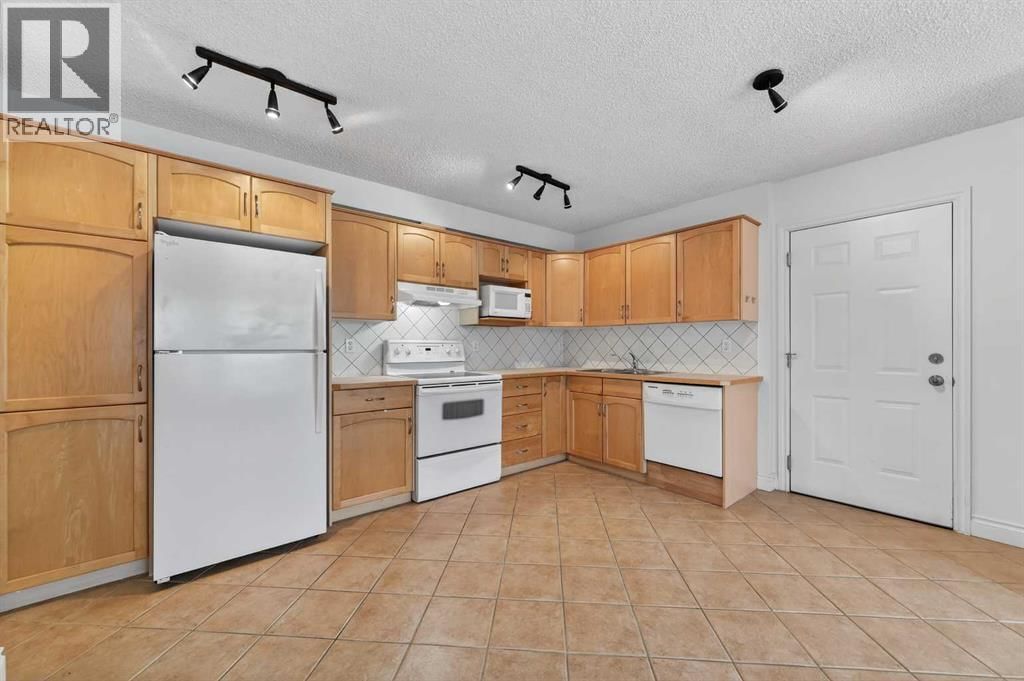 1815 26 Avenue property photo
