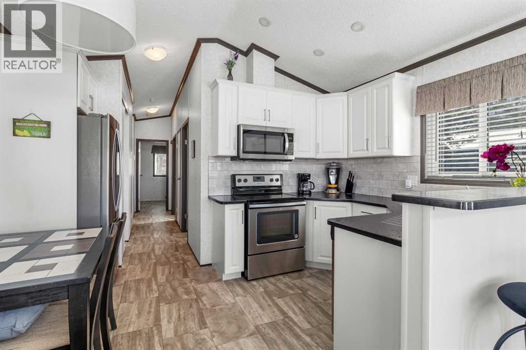 10046 TOWNSHIP ROAD 422 Image 20