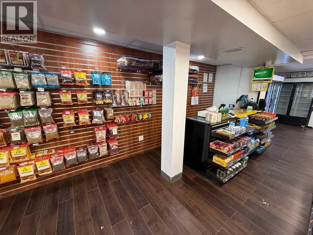 183 PEMBINA AVENUE Image 5