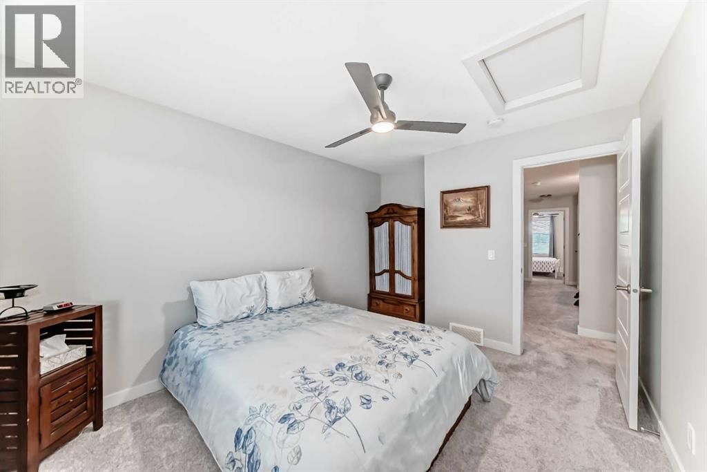 342 REDSTONE BOULEVARD NORTHEAST Image 22