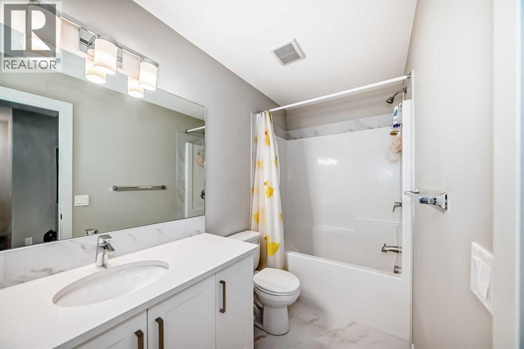 342 REDSTONE BOULEVARD NORTHEAST Image 23