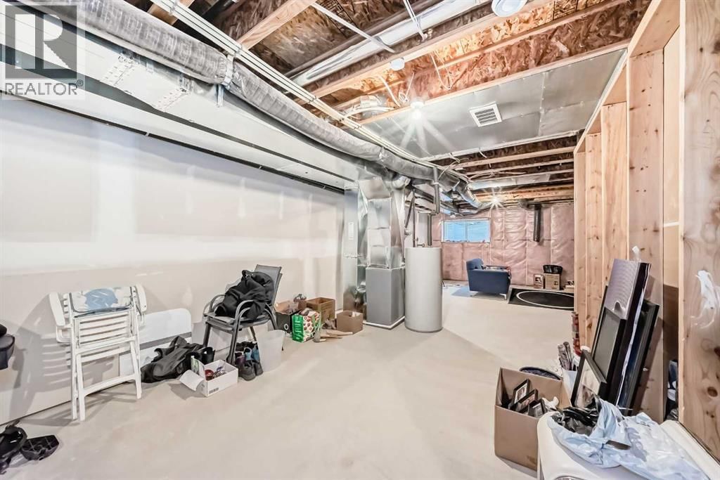 342 REDSTONE BOULEVARD NORTHEAST Image 29