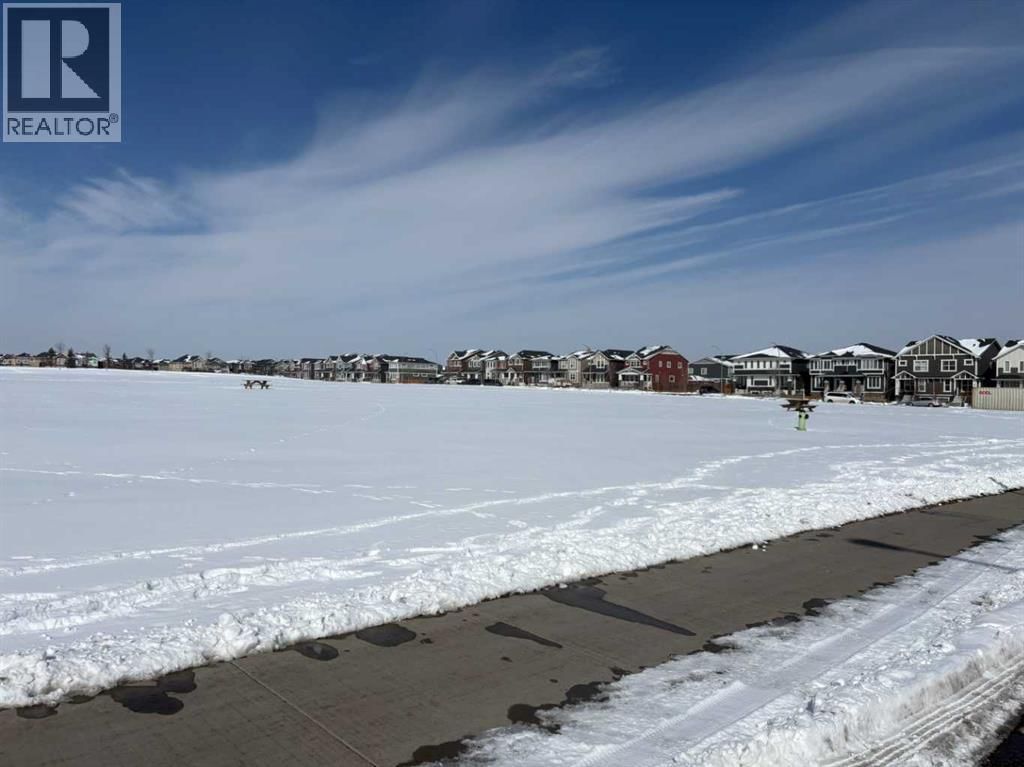 342 REDSTONE BOULEVARD NORTHEAST Image 36