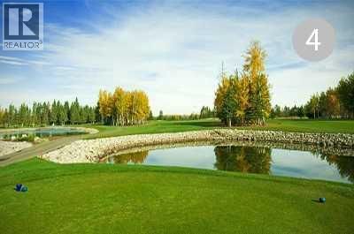 3 TIMBER CRESCENT Image 44