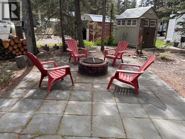 3 TIMBER CRESCENT Image 8