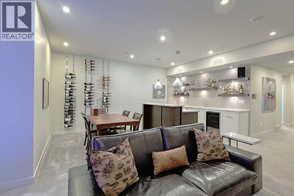 2634 27 STREET SOUTHWEST Image 36