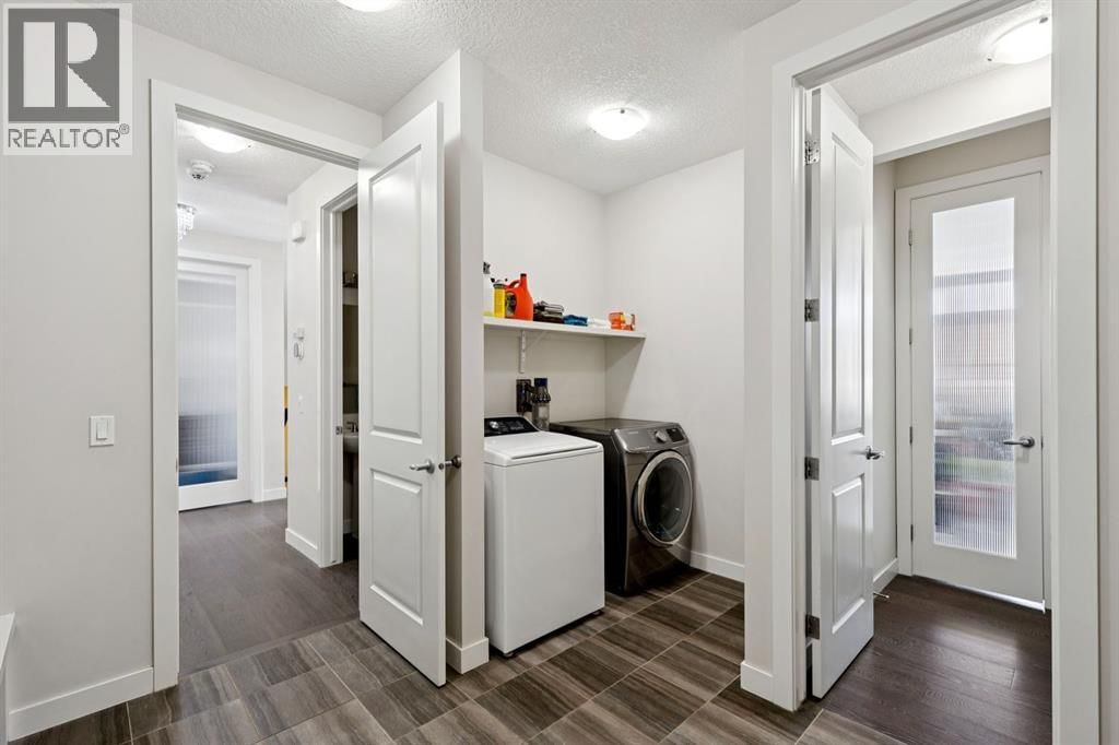 293 BOULDER CREEK CRESCENT Image 17