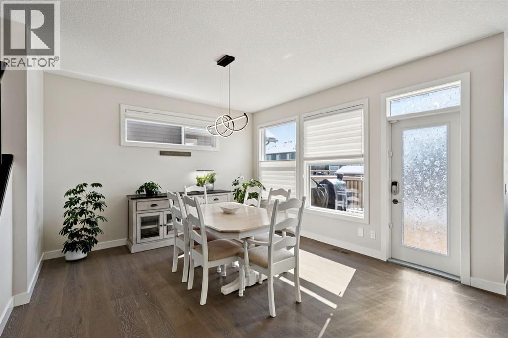 293 BOULDER CREEK CRESCENT Image 18