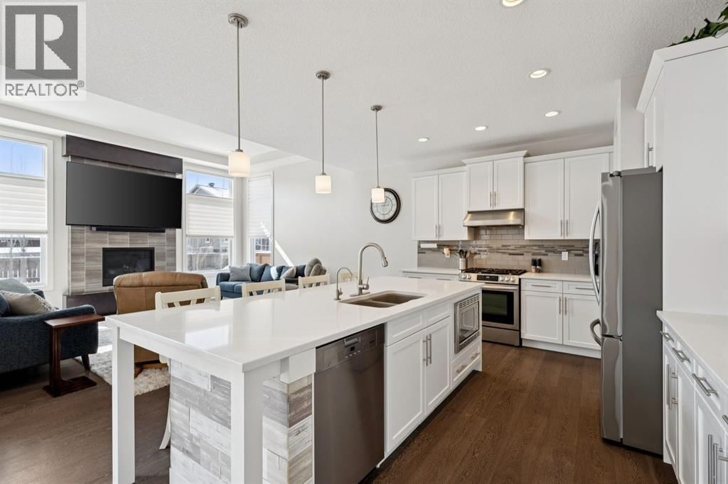 293 BOULDER CREEK CRESCENT Image 21