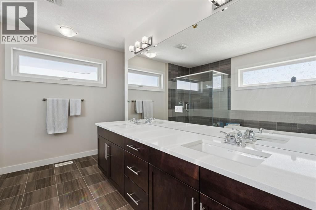 293 BOULDER CREEK CRESCENT Image 30