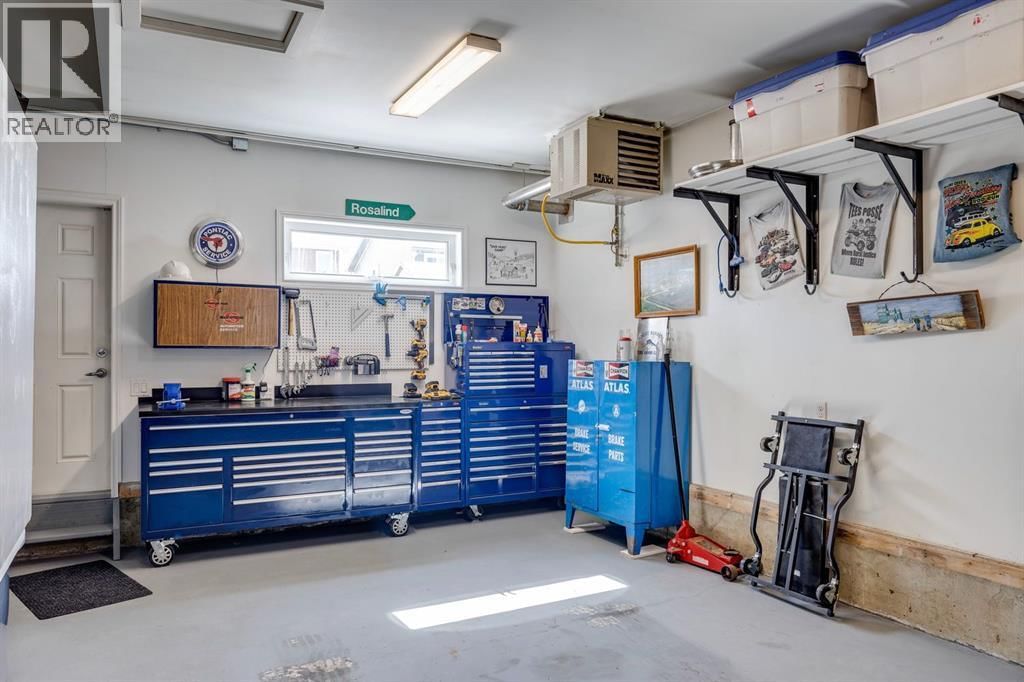 293 BOULDER CREEK CRESCENT Image 47