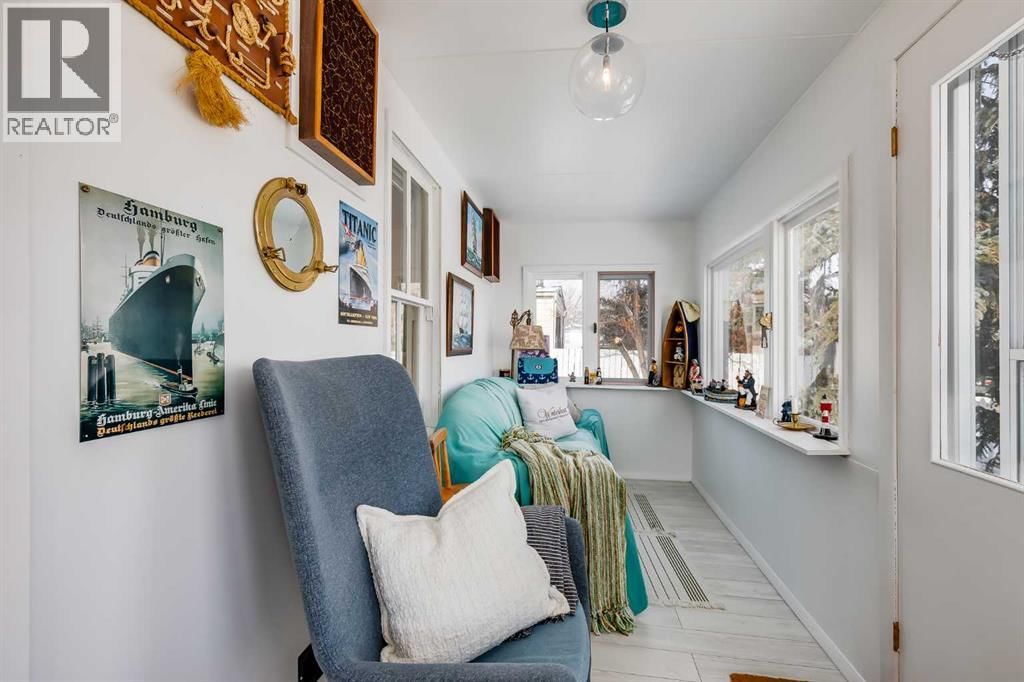 235 3 STREET Image 17