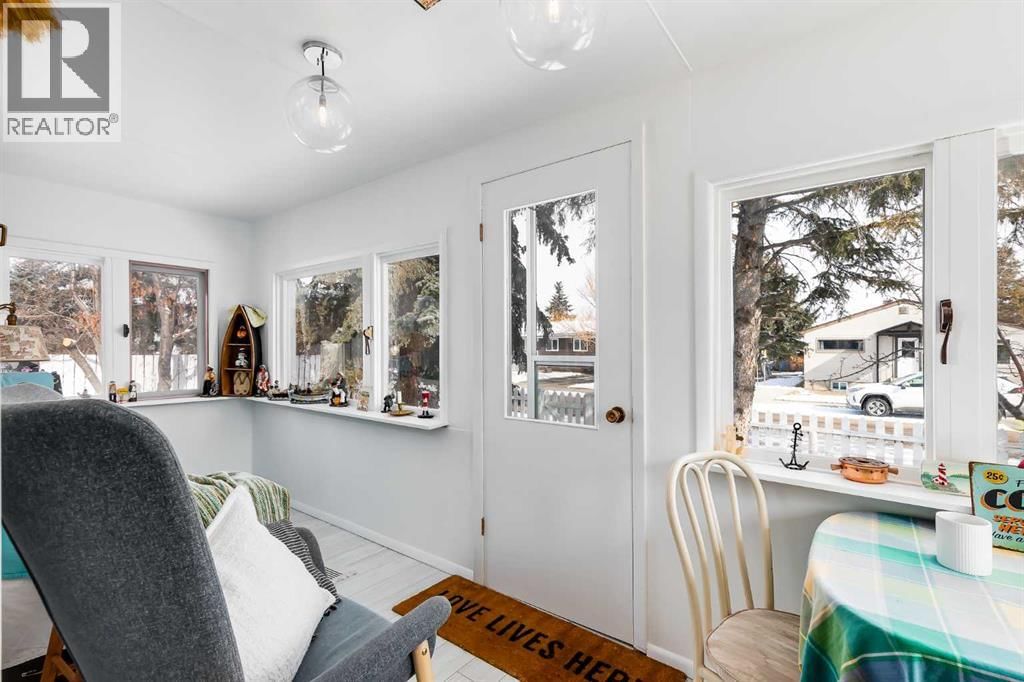 235 3 STREET Image 18