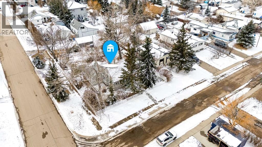 235 3 STREET Image 30