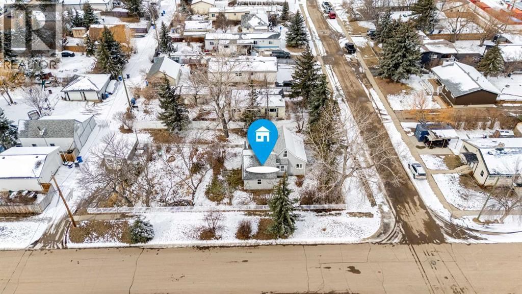 235 3 STREET Image 31